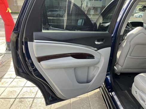 Used 2017 Acura MDX SH-AWD w/ Technology Package image 28