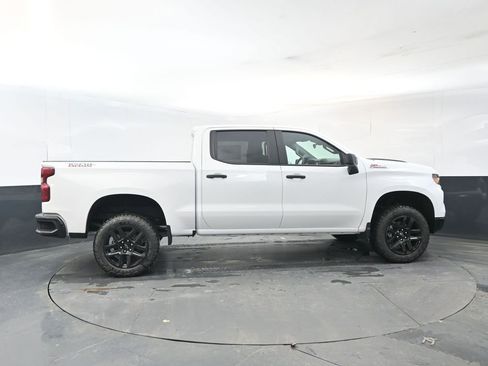 New 2026 Chevrolet Silverado 1500 Custom Trail Boss AWD/4WD image 6