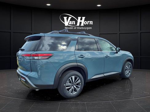 New 2026 Nissan Pathfinder SL AWD/4WD image 11