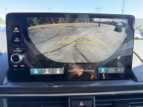 New 2025 Honda Pilot Touring image 42