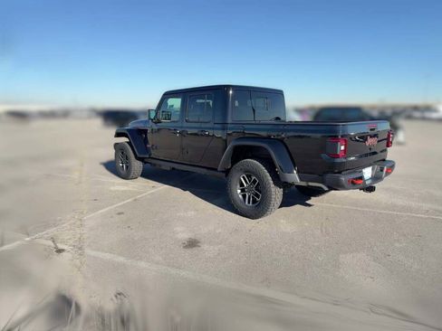 New 2026 Jeep Gladiator Mojave image 8