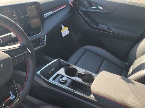 New 2026 Chevrolet Equinox RS image 23