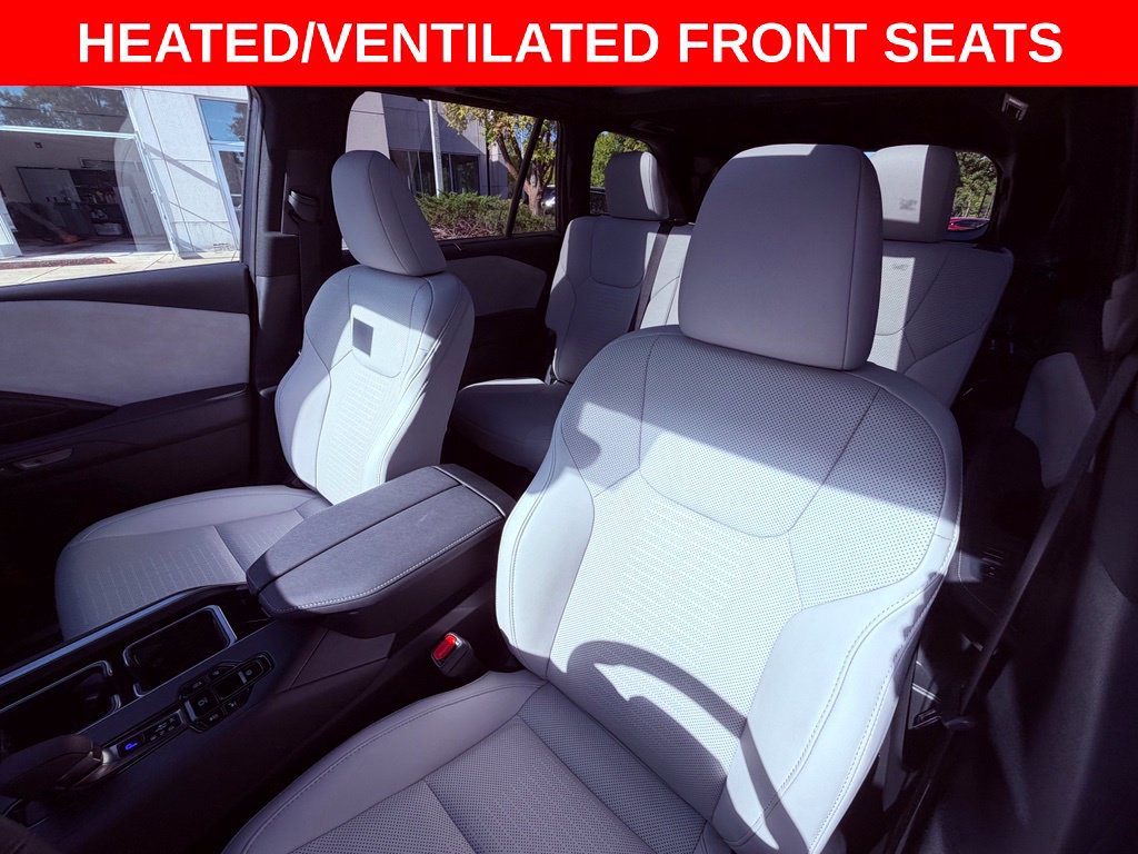 Certified 2025 Lexus TX 350 AWD w/ Technology Package image 15