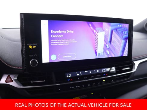 Certified 2025 Toyota Sienna XSE w/ XSE Plus Package FWD image 7