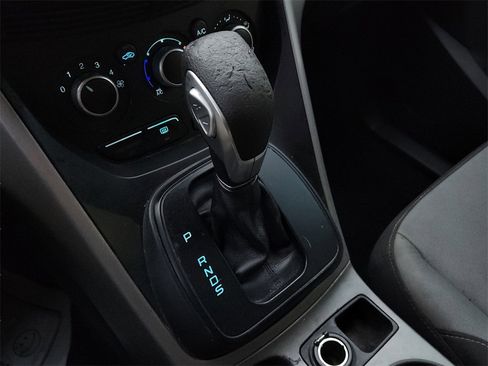 Used 2014 Ford Escape SE image 28