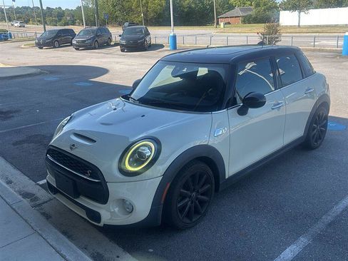 Used 2019 MINI Cooper S FWD image 2
