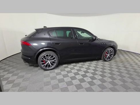 New 2026 Maserati Grecale Modena image 36