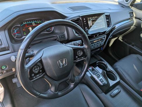 Used 2020 Honda Pilot Elite image 15