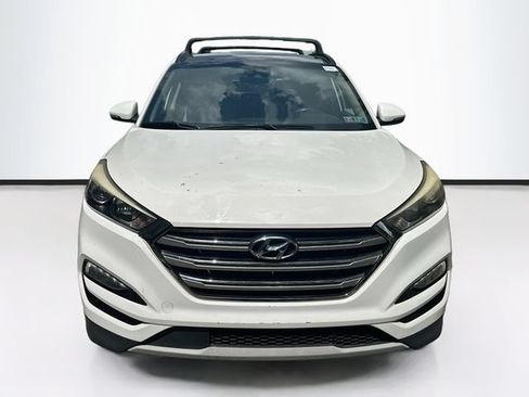 Used 2017 Hyundai Tucson Limited w/ Limited Ultimate Package 03 AWD/4WD image 2
