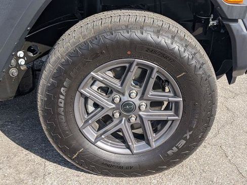 Certified 2026 Jeep Wrangler Unlimited Sport AWD/4WD image 7