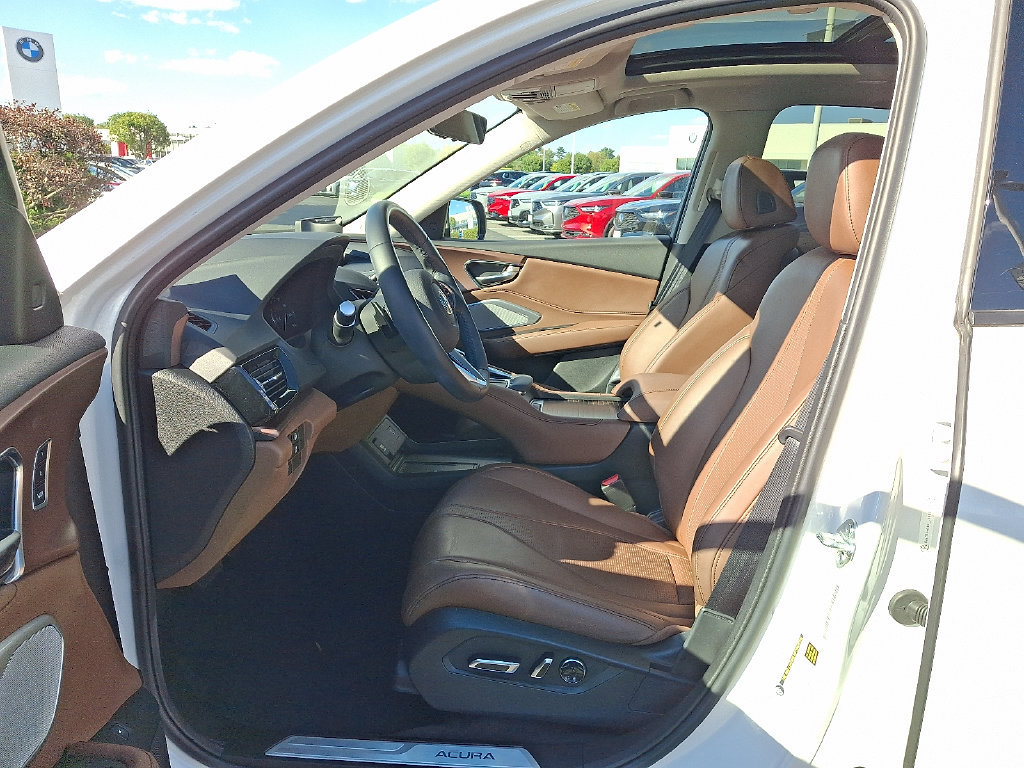 Certified 2024 Acura RDX w/ Technology Package AWD/4WD image 14