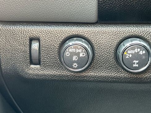 Used 2019 Chevrolet Colorado Z71 image 22