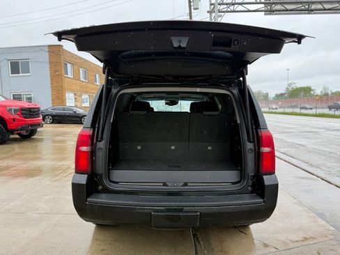 Used 2018 Chevrolet Tahoe Premier w/ RST 6.2L Performance Edition AWD/4WD image 6