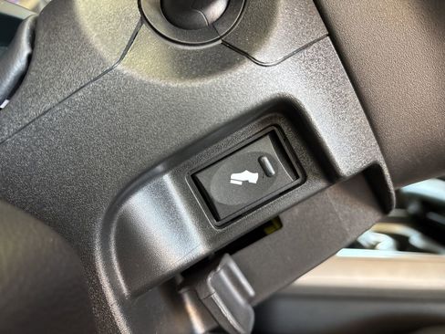 New 2026 RAM 2500 Lone Star AWD/4WD image 13