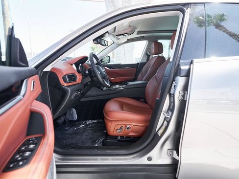 Used 2022 Maserati Levante GT image 17