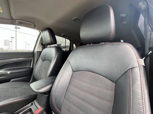 Used 2023 Mitsubishi Outlander Sport AWD image 13