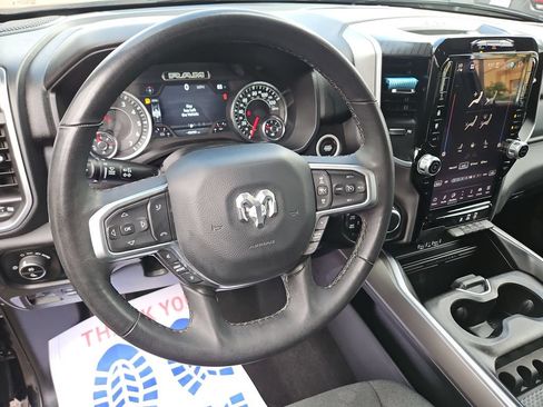 Used 2025 RAM 1500 Big Horn AWD/4WD image 13