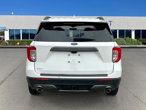 Certified 2023 Ford Explorer XLT w/ Equipment Group 202A RWD image 6