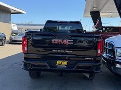 Used 2022 GMC Sierra 3500 AT4 w/ AT4 Preferred Package AWD/4WD image 24