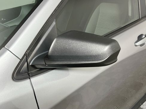 Used 2023 Chevrolet Equinox LS w/ LS Convenience Package FWD image 13