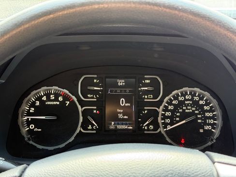 Used 2020 Toyota Tundra SR5 w/ TRD Off-Road Package AWD/4WD image 10
