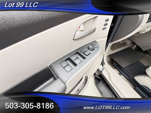Used 2011 Honda Odyssey Touring image 36