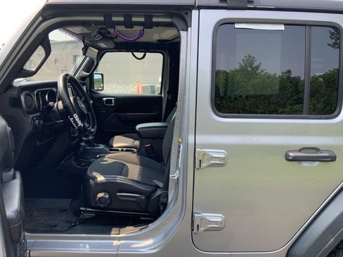 Used 2020 Jeep Wrangler Unlimited Sport AWD/4WD image 13