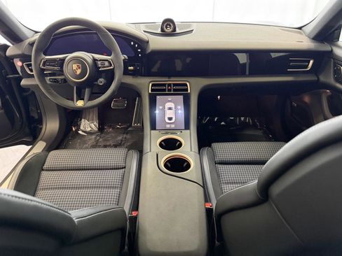 Certified 2025 Porsche Taycan 4S image 14