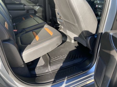 Used 2020 GMC Sierra 1500 AT4 w/ AT4 Premium Package image 7