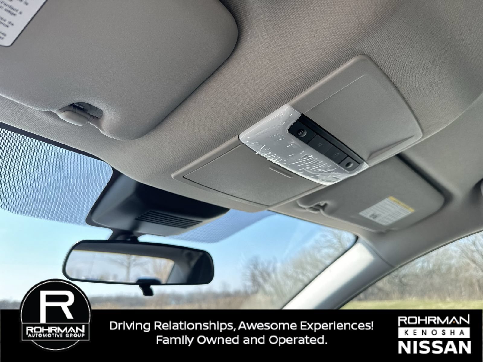 Used 2025 Nissan Sentra SV w/ All-Weather Package FWD image 11