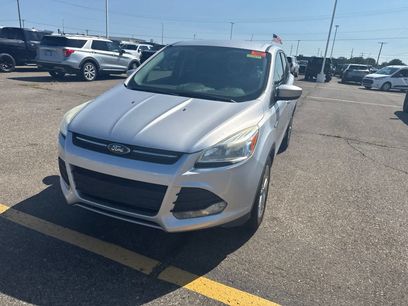 Used 2015 Ford Escape SE