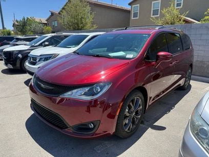Used 2020 Chrysler Pacifica Touring-L Plus