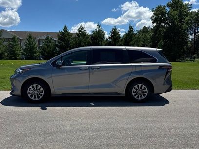 Used 2026 Toyota Sienna LE