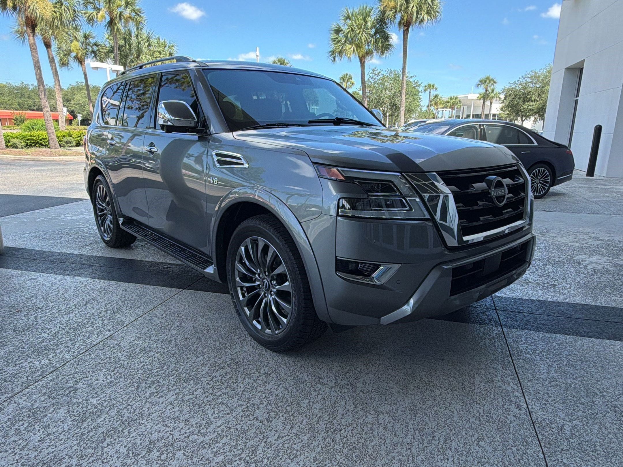 Used 2021 Nissan Armada Platinum w/ Captain's Chairs Package RWD image 7