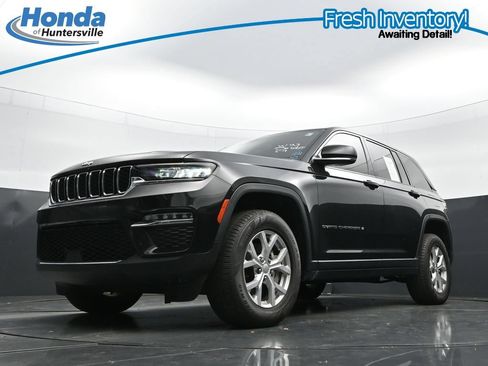 Used 2023 Jeep Grand Cherokee Limited RWD image 36