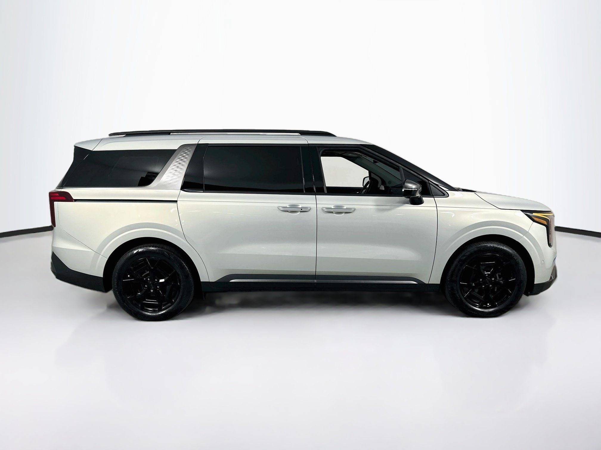 Used 2026 Kia Carnival SX Prestige FWD image 4