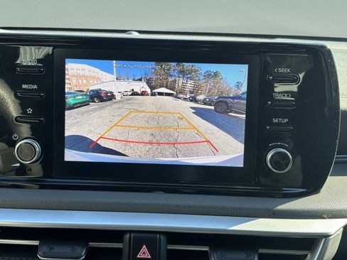 Used 2022 Kia K5 LXS image 17