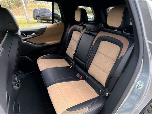 New 2026 Chevrolet Equinox ACTIV w/ Safety and Technology Package FWD image 10