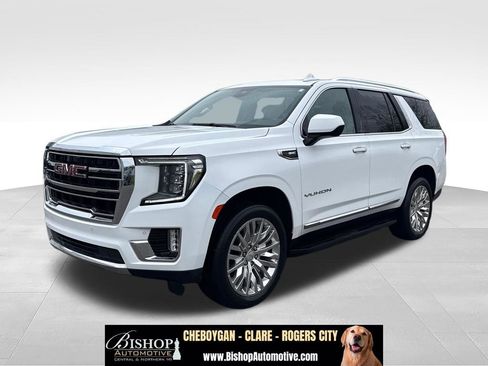 Used 2023 GMC Yukon SLT AWD/4WD image 1