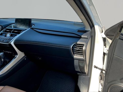 Used 2015 Lexus NX 200t AWD w/ Premium Package image 26