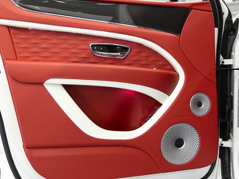 New 2026 Bentley Bentayga Speed image 25