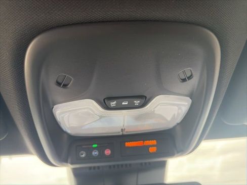 New 2026 GMC Canyon Elevation w/ Convenience Package image 25