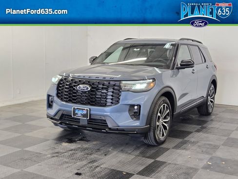New 2026 Ford Explorer ST-Line w/ Premium Package RWD image 3