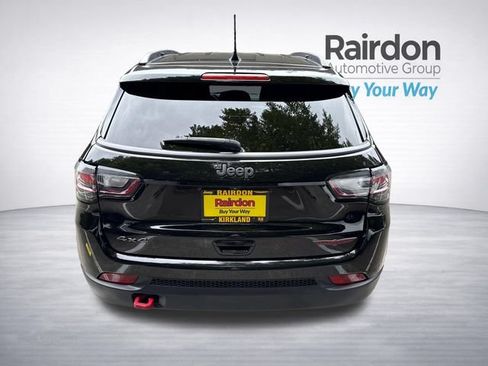 Used 2022 Jeep Compass Trailhawk w/ Trailhawk Elite Group AWD/4WD image 6