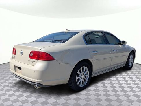 Used 2011 Buick Lucerne CXL w/ Driver Confidence Package image 4