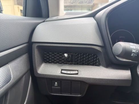 Used 2024 Honda CR-V LX image 20