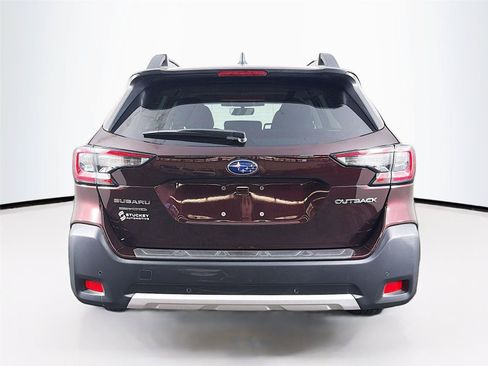 Used 2024 Subaru Outback Limited AWD/4WD image 10