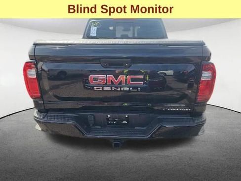 Used 2024 GMC Canyon Denali AWD/4WD image 7