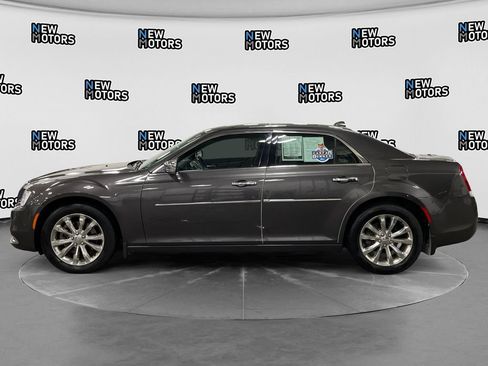 Used 2017 Chrysler 300 C w/ Safetytec Plus Group AWD/4WD image 2