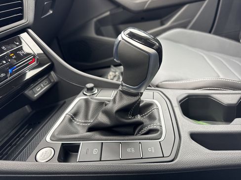 New 2026 Volkswagen Jetta SEL image 30